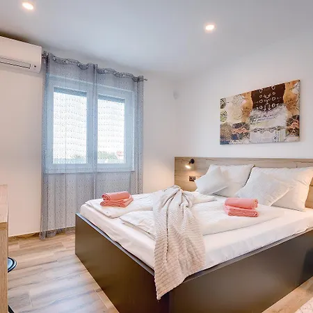 Ferienhaus Neue Bei Rovinj Mit Privatem Pool, Wlan, Klima *